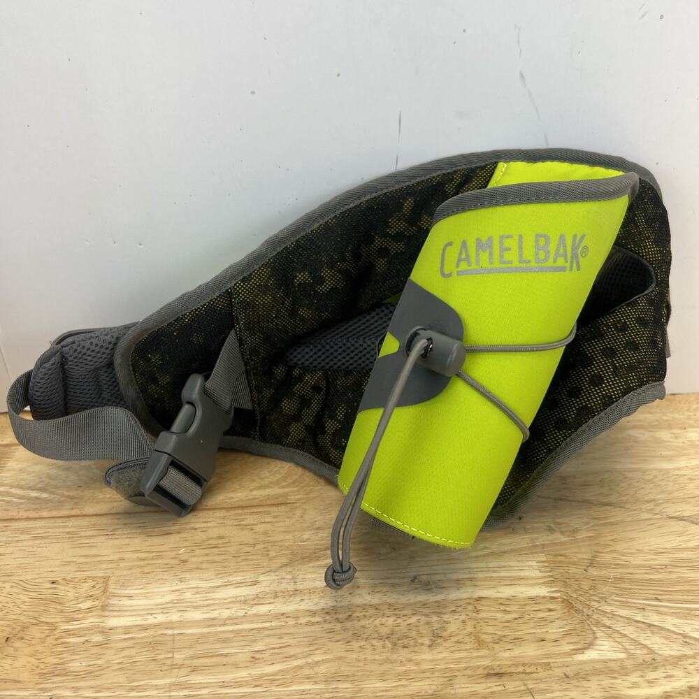 CamelBak Delaney Race Hydration Fanny Pack Green Trim Adjustable Hiking Waist